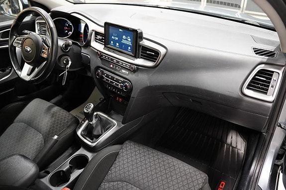 Kia Ceed 8 of 20