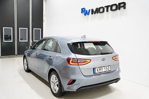 Kia Ceed 4 of 20