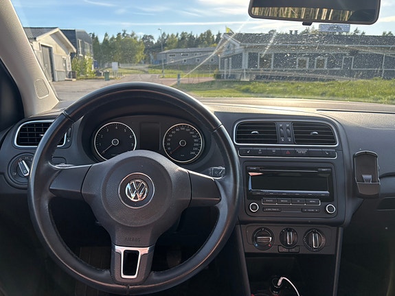 Volkswagen Polo 6 of 12