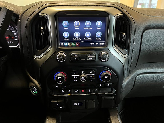 Chevrolet Silverado 1500 13 of 21