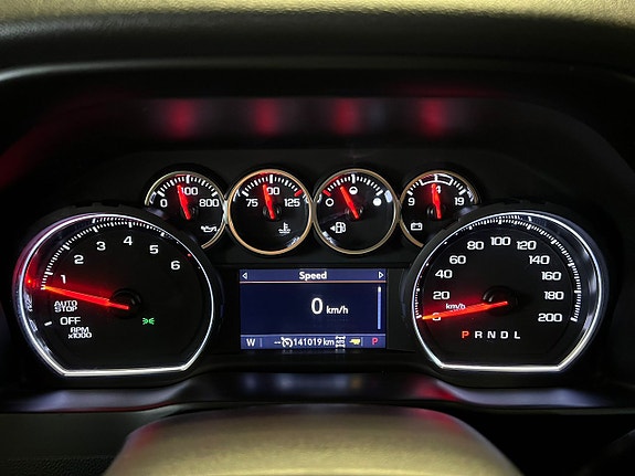 Chevrolet Silverado 1500 12 of 21