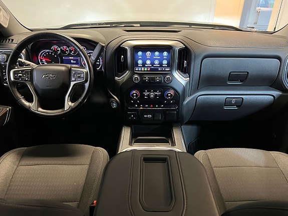 Chevrolet Silverado 1500 9 of 21