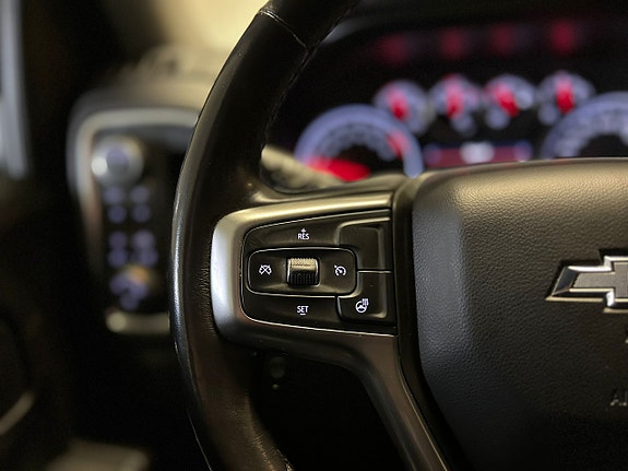 Chevrolet Silverado 1500 10 of 21