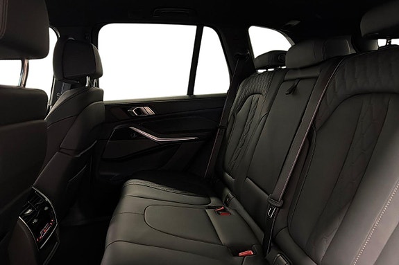 BMW X5 11 of 18