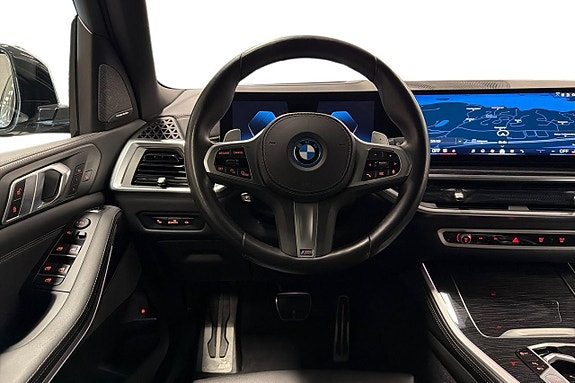 BMW X5 9 of 18