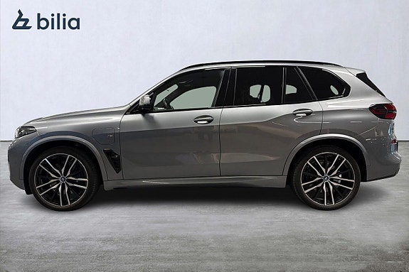 BMW X5 3 of 5