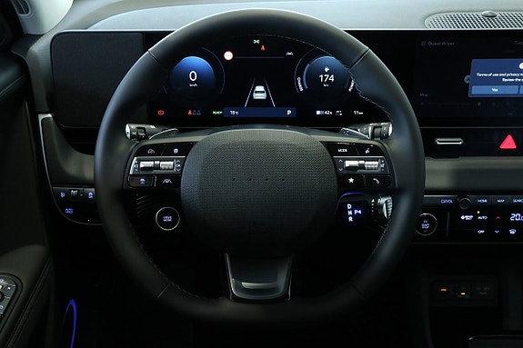 Hyundai Ioniq 5 10 of 16