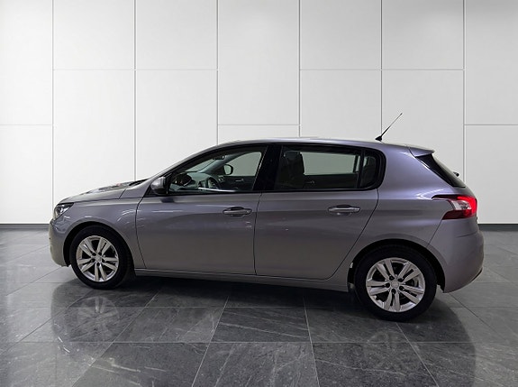 Peugeot 308 6 of 17