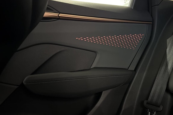 Cupra Terramar 7 of 26