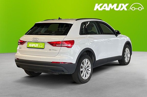 Audi Q3 4 of 5