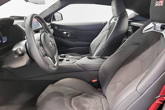 Toyota Supra 6 of 13