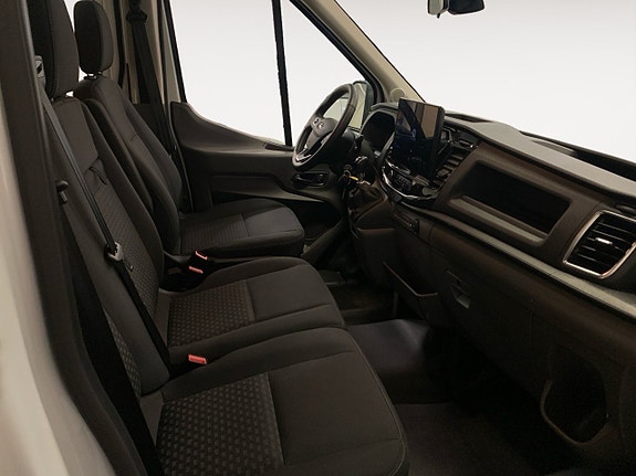 Ford Transit 13 of 17