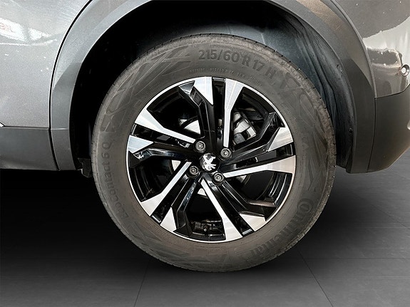 Peugeot 2008 15 of 15