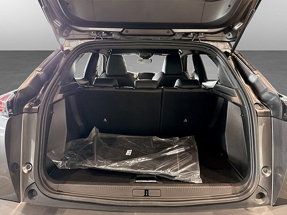 Peugeot 2008 14 of 15