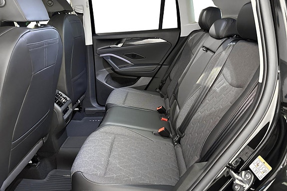Volkswagen Tiguan 6 of 8