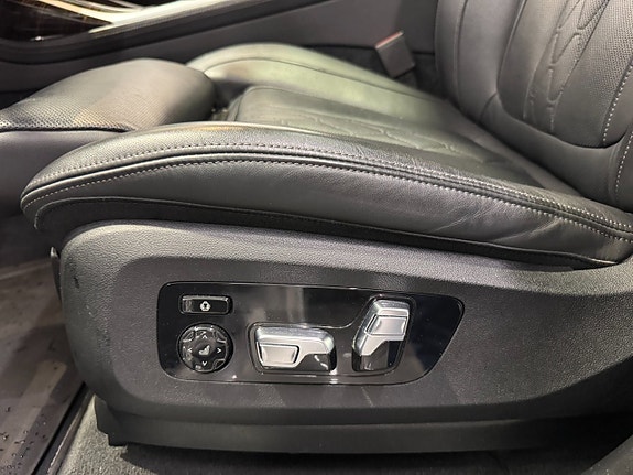 BMW X7 17 of 23