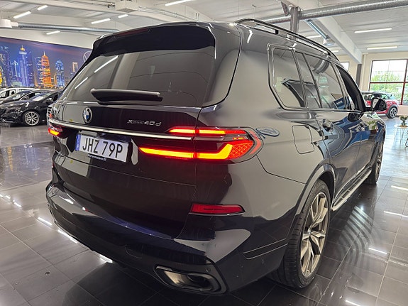 BMW X7 5 of 5