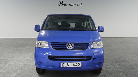 Volkswagen Transporter 2 of 5