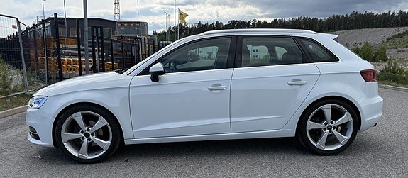 Audi A3 3 of 5