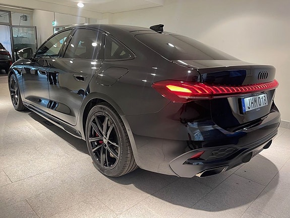 Audi A5 4 of 16