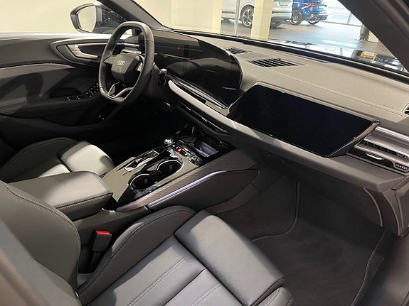 Audi A5 10 of 16