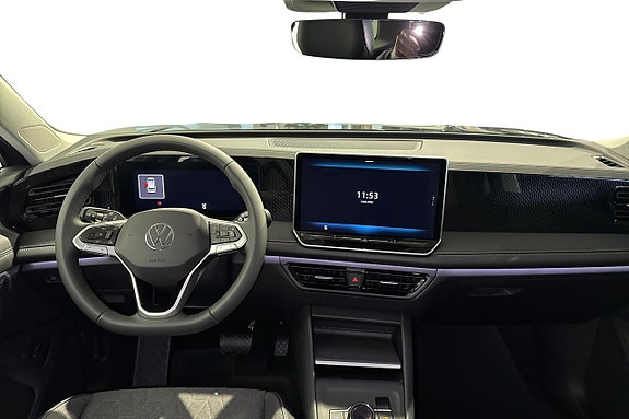 Volkswagen Tiguan 5 of 8