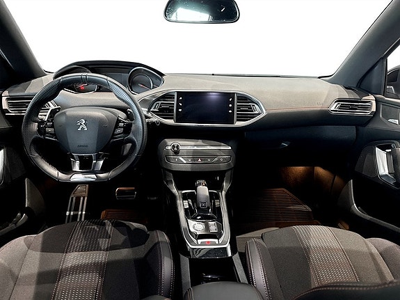 Peugeot 308 SW 5 of 17