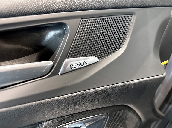 Peugeot 308 SW 14 of 17