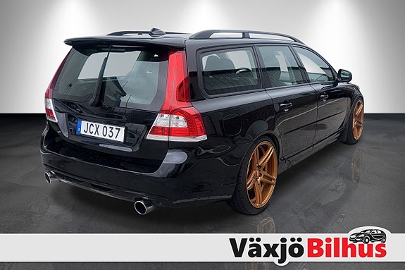 Volvo V70 5 of 19