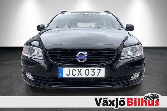 Volvo V70 10 of 19