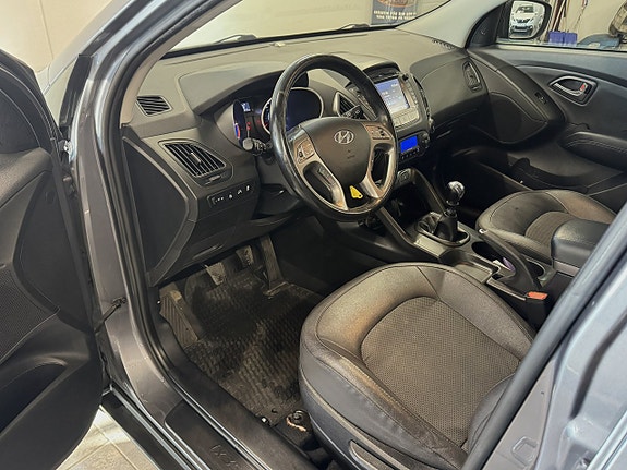 Hyundai ix35 12 of 14