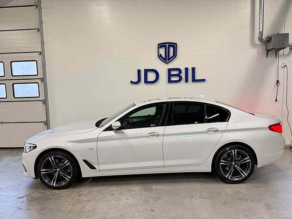 BMW 520d 2 of 5