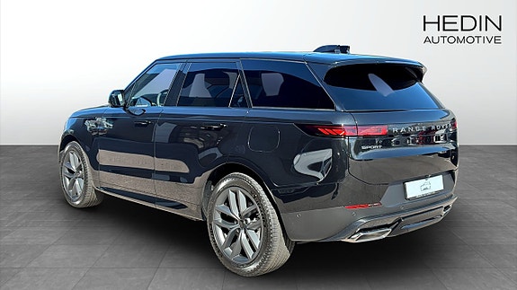 Land Rover Range Rover Sport 2 of 5