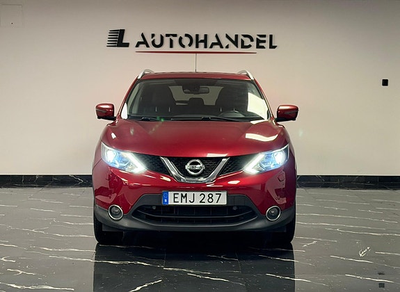 Nissan Qashqai 2 of 5