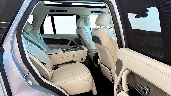 Land Rover Range Rover 5 of 5