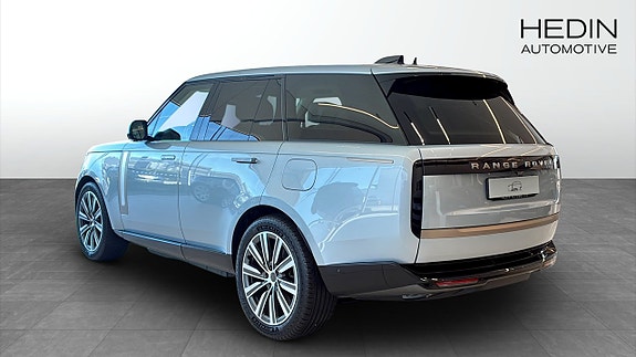 Land Rover Range Rover 2 of 5
