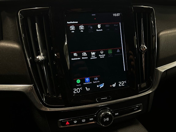 Volvo V90 Cross Country 17 of 19