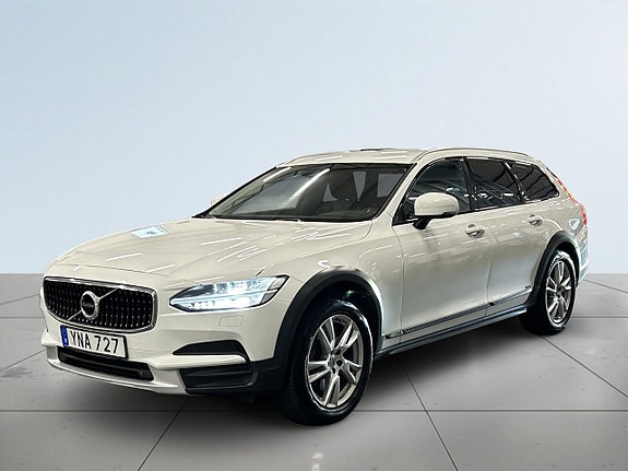 Volvo V90 Cross Country 16 of 19