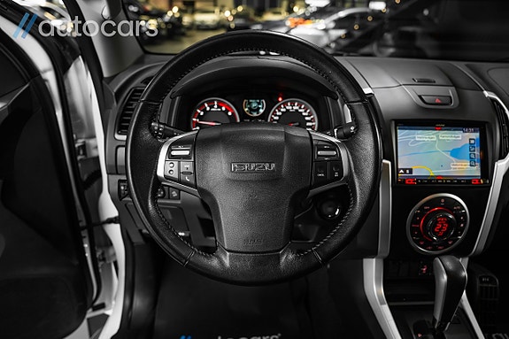 Isuzu D-max 28 of 30
