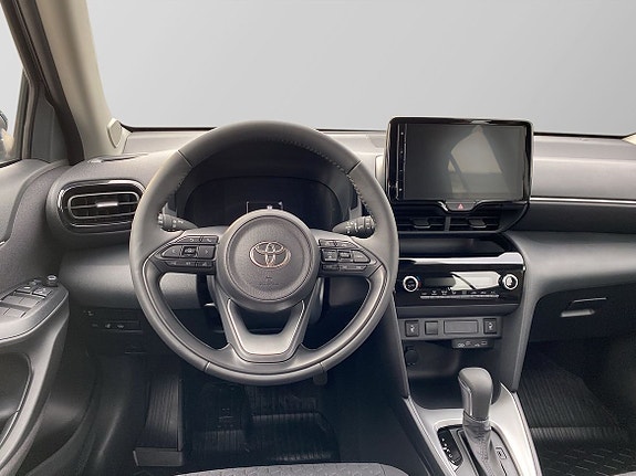 Toyota Yaris Cross 10 of 24