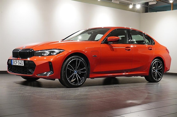 BMW 330e