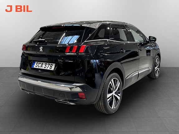 Peugeot 3008 4 of 5