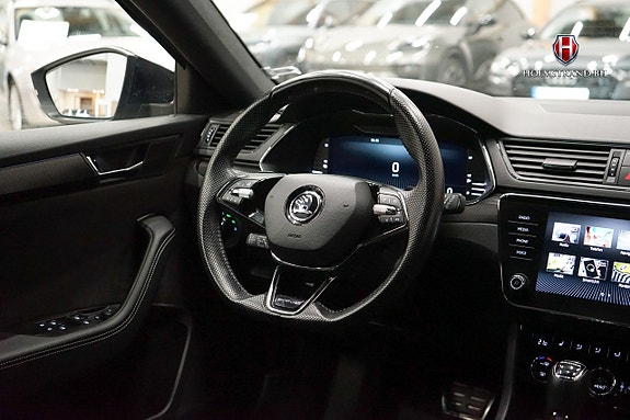 Skoda Superb 14 of 25