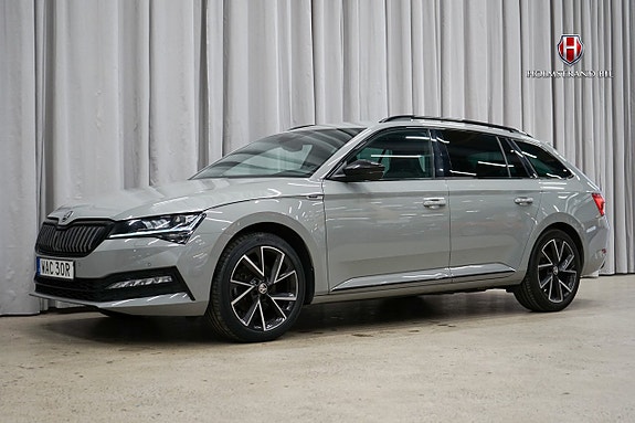 Skoda Superb 4 of 5