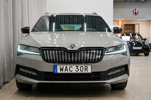 Skoda Superb 6 of 25