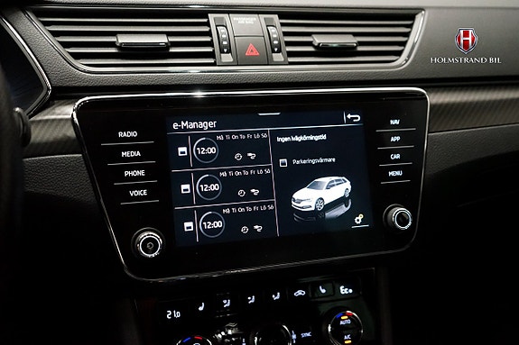 Skoda Superb 21 of 25