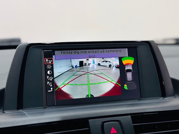 BMW 125i 14 of 18