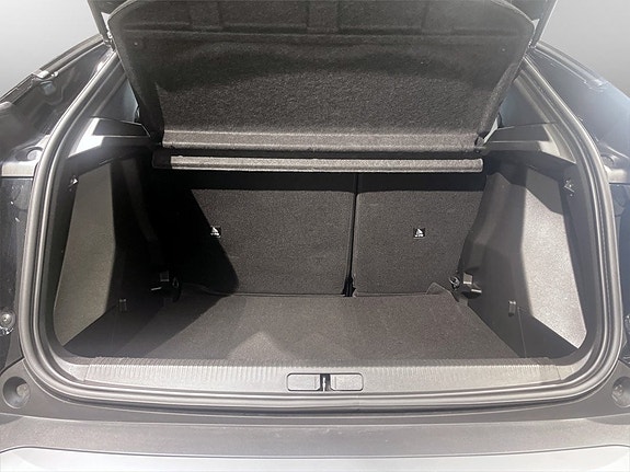 Peugeot 2008 14 of 15