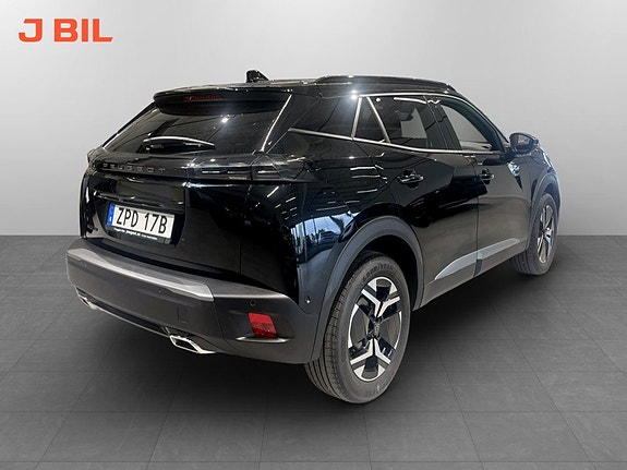 Peugeot 2008 4 of 5