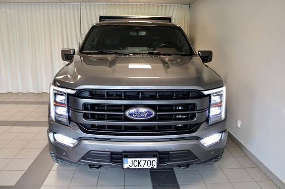 Ford F-150 2 of 5